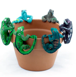 Land & Sea - 3" Iguana Medium Pot Hanger PH7