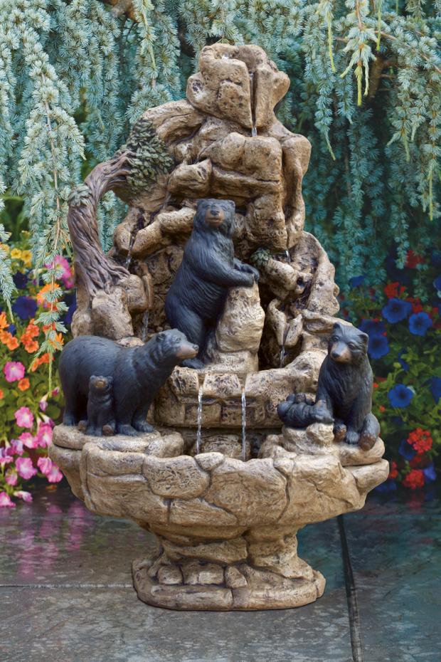 Massarelli's - Wildlife Fountain - Bears - Full Detail D3351