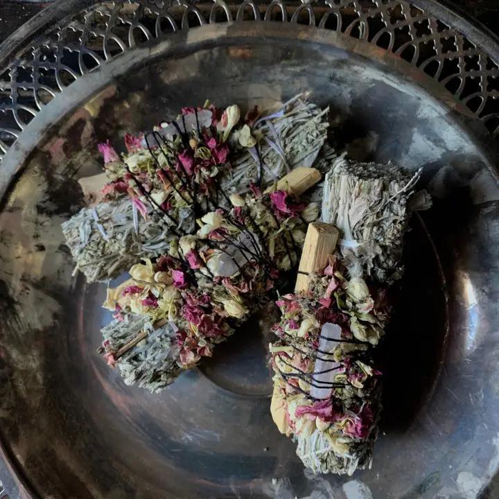 Ritualcravt - Mugwort and Palo Santo Bundle